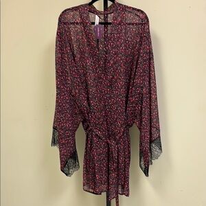 Floral Black and Pink Women's Kimono Robe
